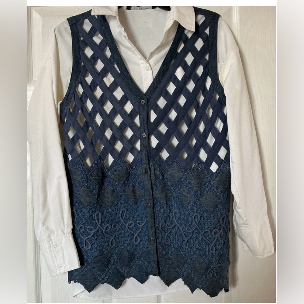Vintage Sleeveless Blue Lace Lattice Button-Front Tunic Vest